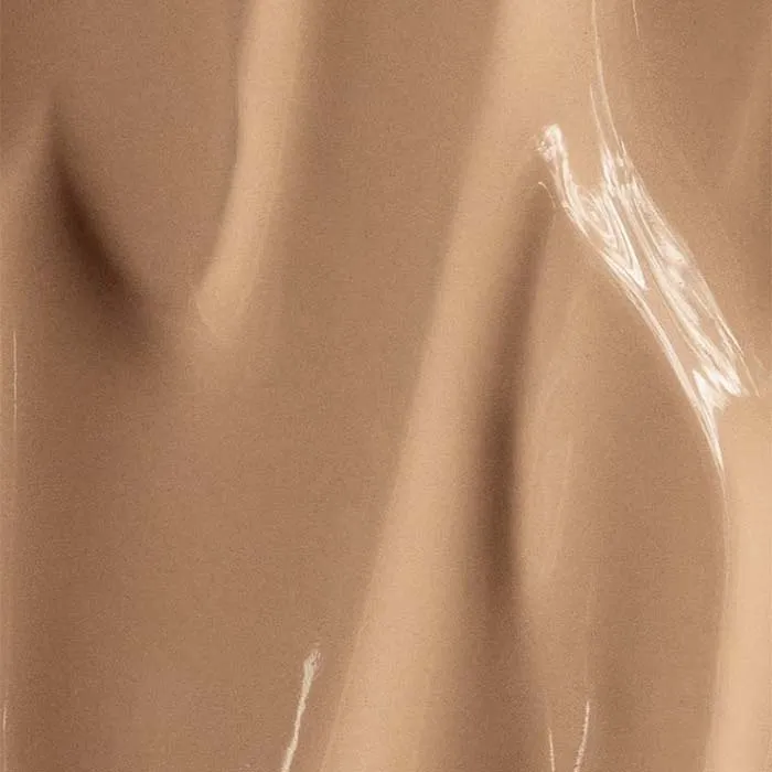 MADARA Skin Equal Soft Glow Foundation SPF15