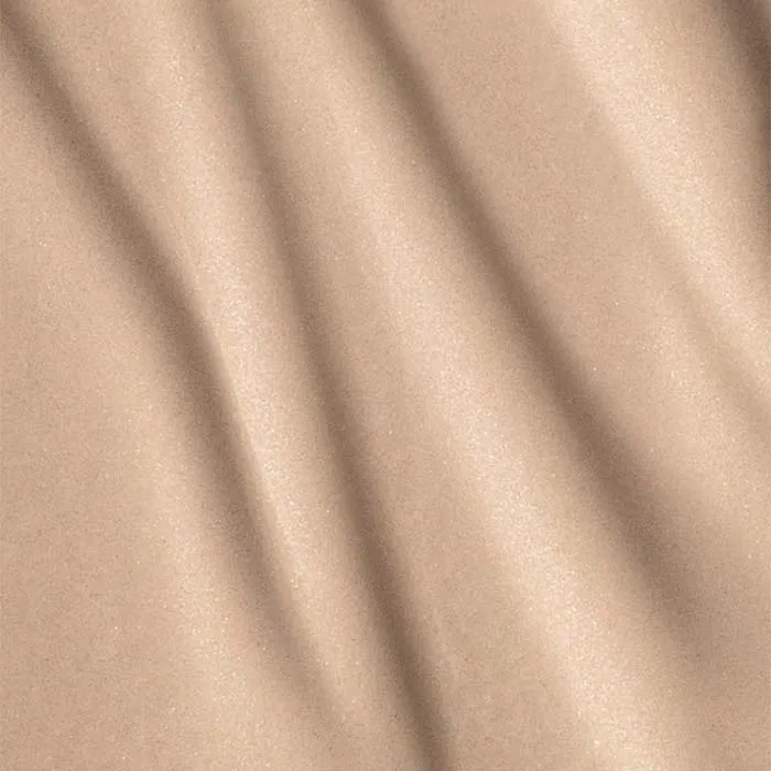 MADARA Skin Equal Soft Glow Foundation SPF15