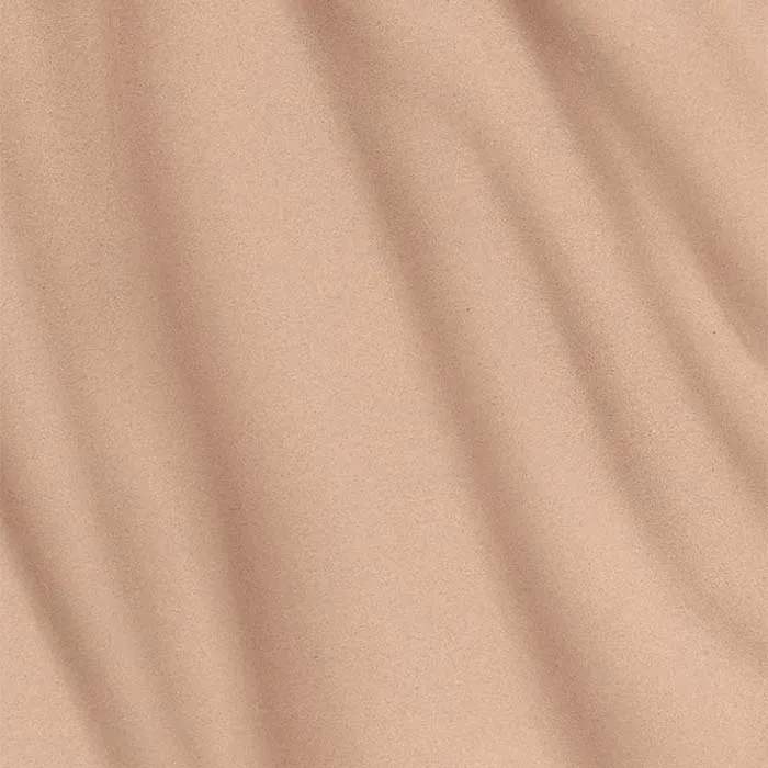 MADARA Skin Equal Soft Glow Foundation SPF15
